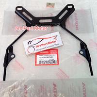Gambar BRACKET BRAKET BREKET BESI DUDUKAN PLAT NOMER NOMOR CBR150R CBR 150R dari Ma Partt undefined 2 Tokopedia