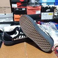 Gambar Sepatu Sneakers Snav Patta Second - Size 40 dari ngalamsecondkicks undefined 4 Tokopedia