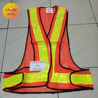 Gambar SAFETY VEST / ROMPI SAFETY V ASGARD WARNA ORANGE MURAH dari MENTARI SAFTINDO JAYA undefined 1 Tokopedia