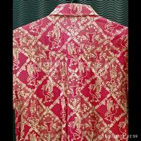 Gambar Batik Liverpool FC (Red Brick / Merah Bata & Broken White) dari AldinOnAir undefined 5 Tokopedia