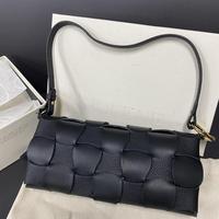Gambar Original Polenen Neiti Duo Black dari Widyantasya undefined 2 Tokopedia
