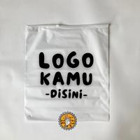 Gambar ZIPPER BAG / ZIPPER POUCH / ZIPPER SLETING 35X40 CM PLUS SABLON CUSTOM dari Depalasticos undefined 5 Tokopedia