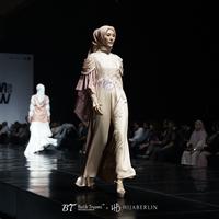 Gambar HIJABERLIN X BT BATIK TRUSMI : SRIKANDI COLLECTION - FATMA DRESS - SM, Cream Peach dari Hijaberlin undefined 4 Tokopedia