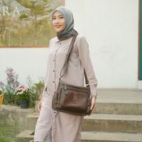 Gambar Tas Selempang Bahu Wanita Kekinian Kulit Sapi Asli Malang Motif Batik - Hitam, Parang dari Lavaches Leather undefined 1 Tokopedia