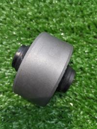 Gambar Bushing arm besar Hyundai Getz Hyundai Matrix 1 buah asli impor dari UTAMA PART CENTER undefined 3 Tokopedia