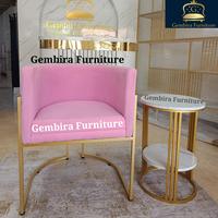 Gambar Sofa bangku nail art salon spa barbershop kursi custom gold promo - foto 5 dari plaza living undefined 4 Tokopedia