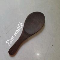 Gambar spatula kayu aren / sutil irus centang kayu aren / spatula teflon - spatula bulat dari Rianmalikk undefined 5 Tokopedia