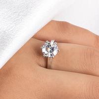 Gambar Moissanite : 2 Ct D Color 925 Sterling Silver Engagement Wedding Rings - 5 dari Oriental & Co Jewelry undefined 4 Tokopedia