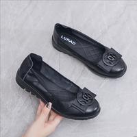 Gambar LURAD Sepatu Slip On Wanita Sepatu Kerja Cewek Bahan Kulit Empuk 1865 - Beige, 36 dari PANARYBODY.ID undefined 4 Tokopedia