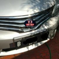 Gambar XPANDER CROSS Tatakan Dudukan Tempat Plat Nomor Pejabat Bingkai Sliding Selip On Breket Besar Slip Samping dari TIANAUTO Store undefined 4 Tokopedia