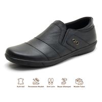 Gambar Sepatu Casual Pria Slip On Untuk Kerja dan Santai Kulit Asli 109 - Hitam, 39 dari Moralist Store undefined 1 Tokopedia