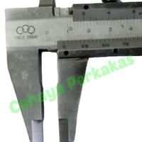 Gambar BS Baut Topi Hex Flange Bolt M5 x 0,8 mm drat 0.8 Original Motor Mobil dari Cahaya Perkakass undefined 4 Tokopedia