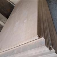 Gambar TRIPLEK SEMI - 9mm Multiplek Plywood 122x244cm SEMI MERANTI HALUS dari Prima Tata Mandiri undefined 3 Tokopedia