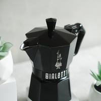 Gambar Bialetti - Mokapot Moka Exclusive Black 3 Cups Alat Seduh Kopi Manual dari Otten Coffee Medan undefined 2 Tokopedia