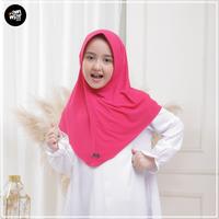 Gambar Jilbab Anak Warna Pink Fuschia Ammarkids Hamida Hijab Jersey Premium - Fuschia, S 3-7 Thn dari Ammarkids Store undefined 5 Tokopedia