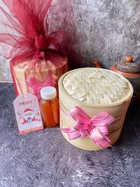 Gambar Hampers Keranjang Dimsum Christmas / Natal Edition , LIMITED EDITION dari Sophie Sally Jakarta undefined 2 Tokopedia