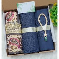 Gambar Hadiah Hampers Kado Set Mukena Sejadah Graduation/Ulang Tahun - wardah, Pakai Al-Qur'an dari DIVAJAYA PASAR BARU BANDUNG undefined 2 Tokopedia