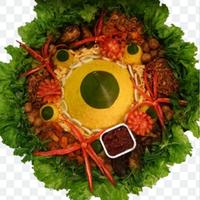Gambar nasi tumpeng 10 porsi dari zahnasnack. undefined 1 Tokopedia