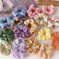 Gambar scruncies scrunchie scrunchy ikat rambut konde cepol hijab cepolan dari D3 GROSIR undefined 1 Tokopedia