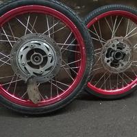 Gambar Velg ninja r ninja rr 150 pelek merk comet tinggal pasang Jari tdr pk dari jual sparepart aksesoris motor undefined 1 Tokopedia