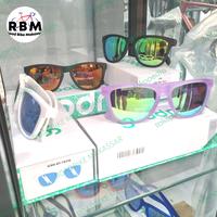 Gambar kacamata Goodr OG WHISKEY SHOTS BLACK Polarized Running Cycling dari RBM roadbike makassar undefined 2 Tokopedia