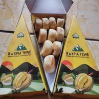Gambar Bakpia Tewe Oleh Oleh Khas Tawangmangu Rasa Durian dari toserdas undefined 2 Tokopedia
