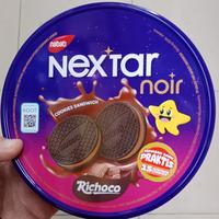 Gambar Nextar Noir Kaleng 105 gr Richoco / Biskuit Kaleng Nextar Noir Richoco dari Makin-Jaya88 undefined 1 Tokopedia