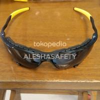 Gambar Kacamata sporty Safety Jogger Tsavo Sun Smocke Kacamata Motor - clier dari aleshasafety undefined 3 Tokopedia