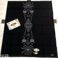 Gambar sarung abu Rifat motif polos ( bisa seragam ) - Orange dari Rumistore16 undefined 1 Tokopedia