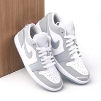 Gambar Air Jordan 1 Low Wolf Grey W dari OMGSneakers undefined 1 Tokopedia