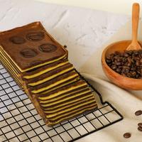 Gambar LeGita Cakes Lapis Cappuccino Premium 19x19 Khas Pontianak - Full Box dari Le Gita Cakes undefined 2 Tokopedia