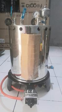 Gambar Setrika Uap Boiler Gas Galaxy / Vulcano 25 Liter Bisa Untuk 2 Setrika Baru Gress - Komplit 1 KS dari Maliq Mesin Laundry undefined 2 Tokopedia