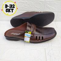 Gambar Sepatu Kulit Pria Bustong Sendal Sepatu Slop Pria Kulit Sapi Asli - Coklat WL 84, 39 dari Tokone Dhani undefined 3 Tokopedia