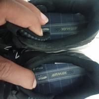 Gambar Adidas sepatu Running Original boy girl unisex shoes bekas second dari Boiss Awesome undefined 4 Tokopedia