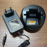 Gambar Charger Dekstop HT Motorola GP2000 PMTN 4088 Original dari Boss_technoShop undefined 1 Tokopedia