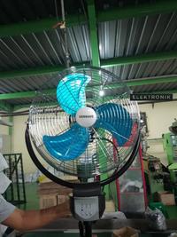 Gambar Vornado Wall Fan Kipas Tembok Besi Remote Control RPF-45 dari Aneka Baru Electronic undefined 3 Tokopedia