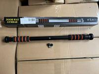 Gambar Pull up bar / Door Chin Up / Door Way Gymbar / Alat Fitnes Pull Up dari idssport undefined 4 Tokopedia