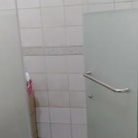Gambar kaca shower  temperet dari Cipta Karya Aluminium &amp; Besi undefined 1 Tokopedia