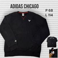 Gambar crewneck adidas Chicago dari ztwo thrifting undefined 1 Tokopedia