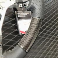 Gambar Setir / Real Steering Wheel Carbon Toyota Fortuner Innova Hilux dari Ranz Garage undefined 2 Tokopedia