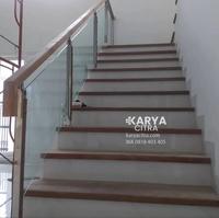 Gambar Railling Tangga Kaca Tempered dengan Rangka Stainless Steel Mewah - Kaca 8mm dari Karya Citra Aluminium undefined 2 Tokopedia