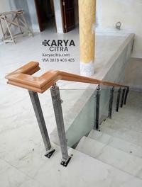 Gambar Railling Tangga Kaca Tempered dengan Rangka Stainless Steel Mewah - Kaca 8mm dari Karya Citra Aluminium undefined 4 Tokopedia