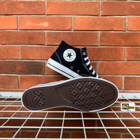 Gambar Converse CTAS Malden Street Mid Men Sneakers/Black/Black/White - 42 dari BNZ STORE ORI undefined 5 Tokopedia