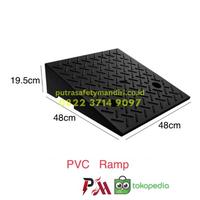 Gambar RUBBER RAMP TANJAKAN CARS WHEELCHAIR KARET HITAM 19.5 x 48 x 48 CM dari Sales Putra Safety Mandiri 1 Kota Administrasi Jakarta Barat 3 Tokopedia