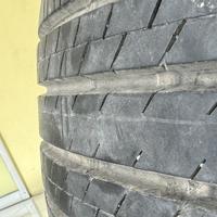 Gambar Ban mobil bridgestone dueller 225 60 r18 bekas dari 318adi undefined 4 Tokopedia