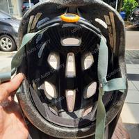 Gambar Helm Giro Fixture Mat Warm Black dari One Auto Gallery undefined 4 Tokopedia