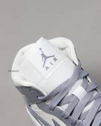 Gambar Air Jordan 1 Mid Stealth Grey 100% Original Authentic BNIB dari TSM Sneaker undefined 3 Tokopedia