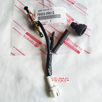Gambar Switch Alarm Kap Mesin Original Innova Reborn V P5625-0KA1Q dari OMC-Shop undefined 1 Tokopedia
