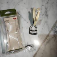 Gambar penjepit bulu mata sembem eyelash curler dari Sumber sehat surabaya undefined 2 Tokopedia