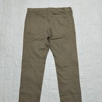 Gambar CELANA PANJANG-GU-JEANS (150 T 8) dari ester secondstore undefined 3 Tokopedia